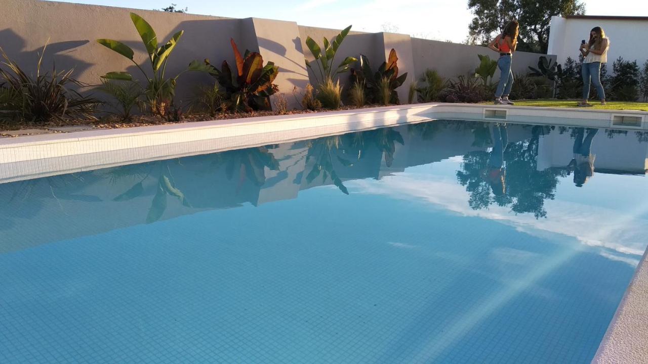 Vila Milreu Guest House Естои Екстериор снимка