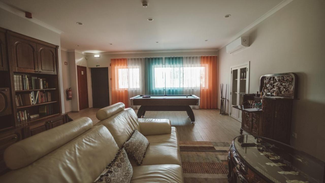 Vila Milreu Guest House Естои Екстериор снимка